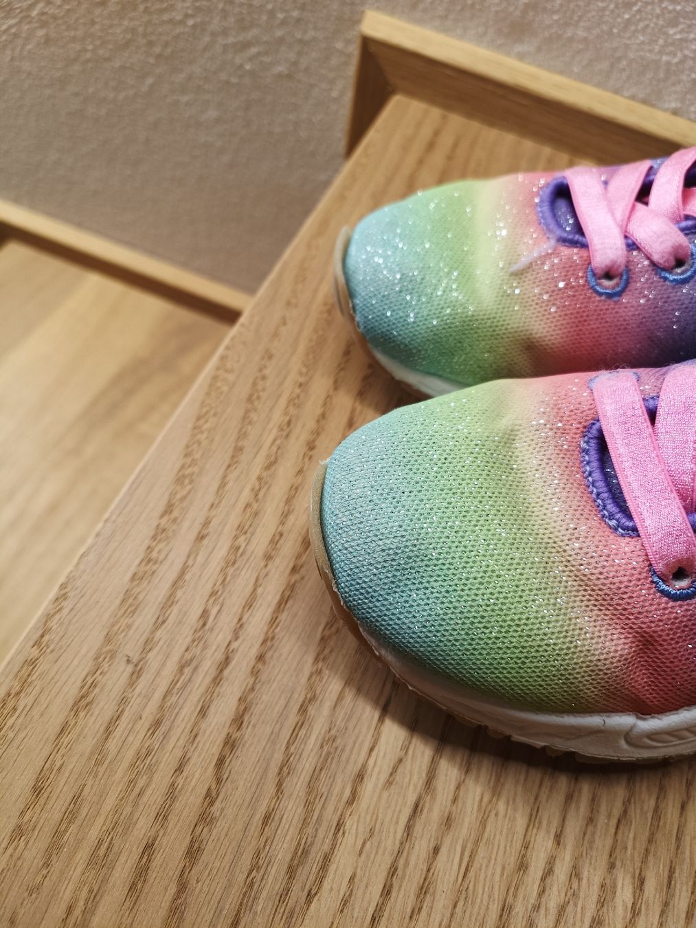 Chaussures filles: Turnschuhe/Hallenschuhe Lico Gr. 28 – D'occasion à Humlikon par Zitrone011 2