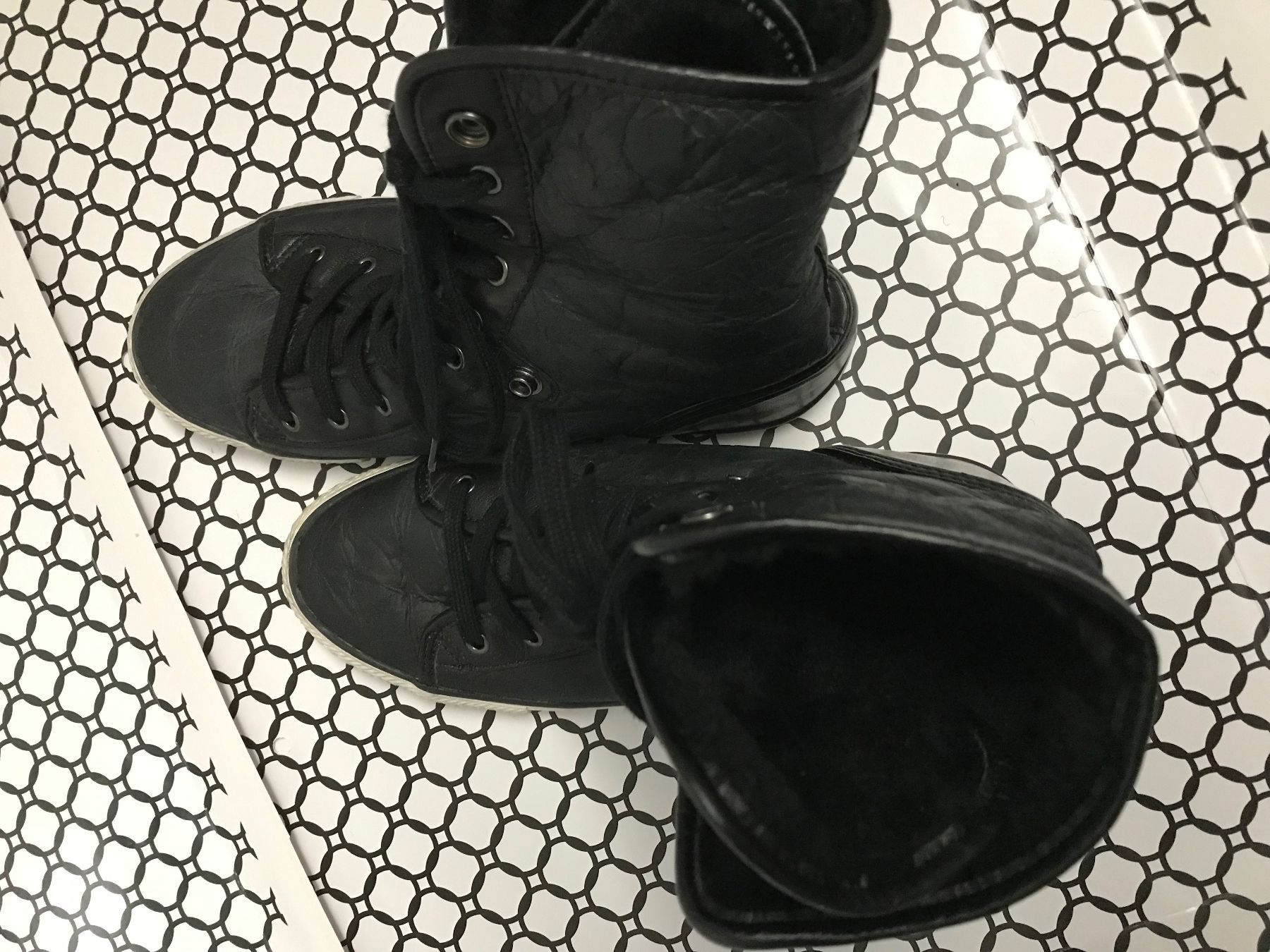 Ash Damenschuhe: Ash Sneaker gefüttert, schwarz – Gebraucht aus Niederteufen von mix18 4