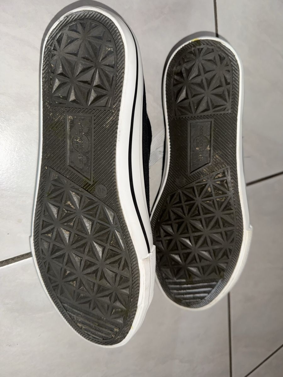 Scarpe da donna: Schwarze Stoffschuhe, Grösse 40 – Usato da Hergiswil NW venduto da kaufe_bei_kaufmann 4