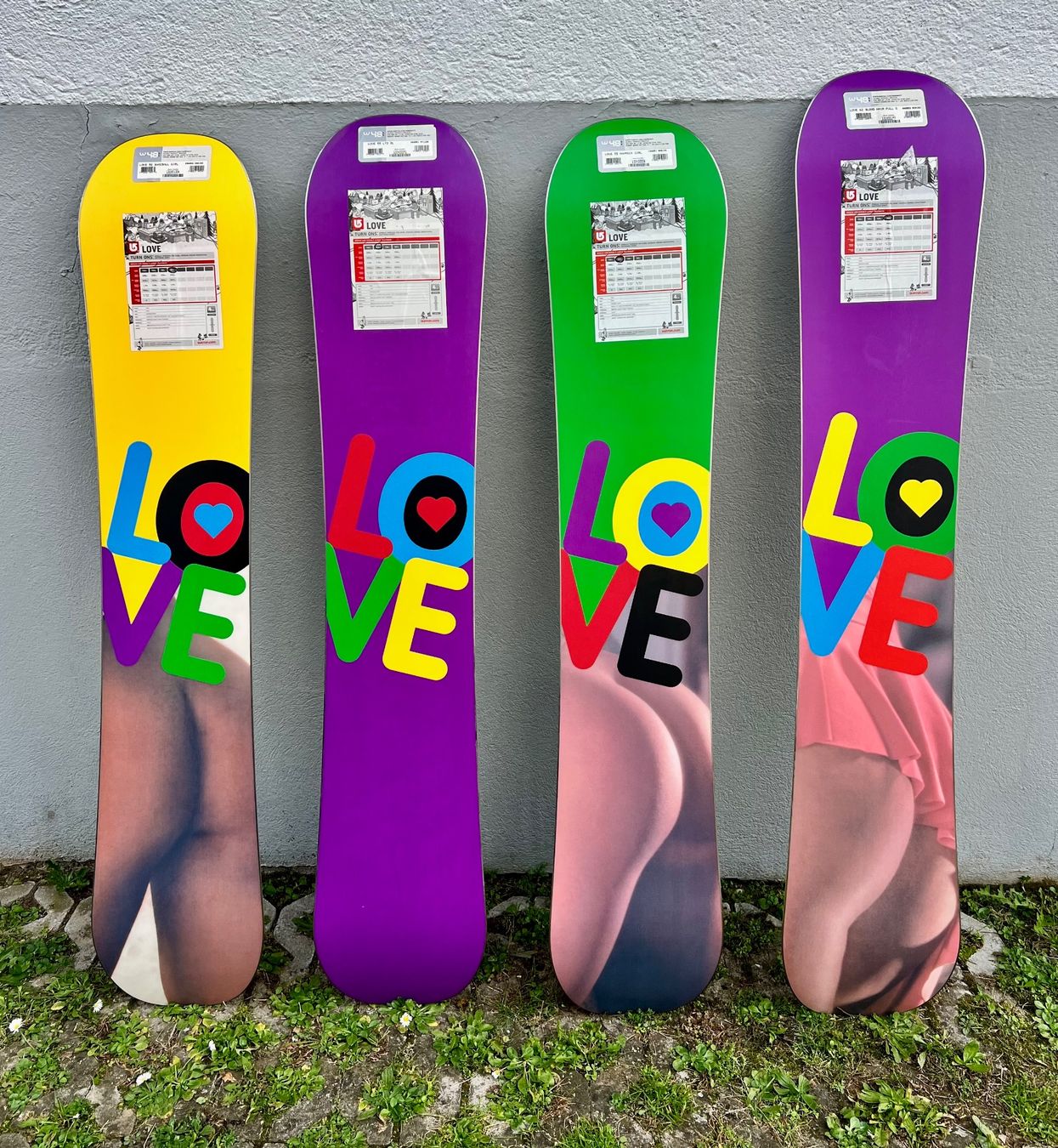 NEW! Burton x Playboy “Love” Serie – 5 Boards NEU, OVP (Neu und