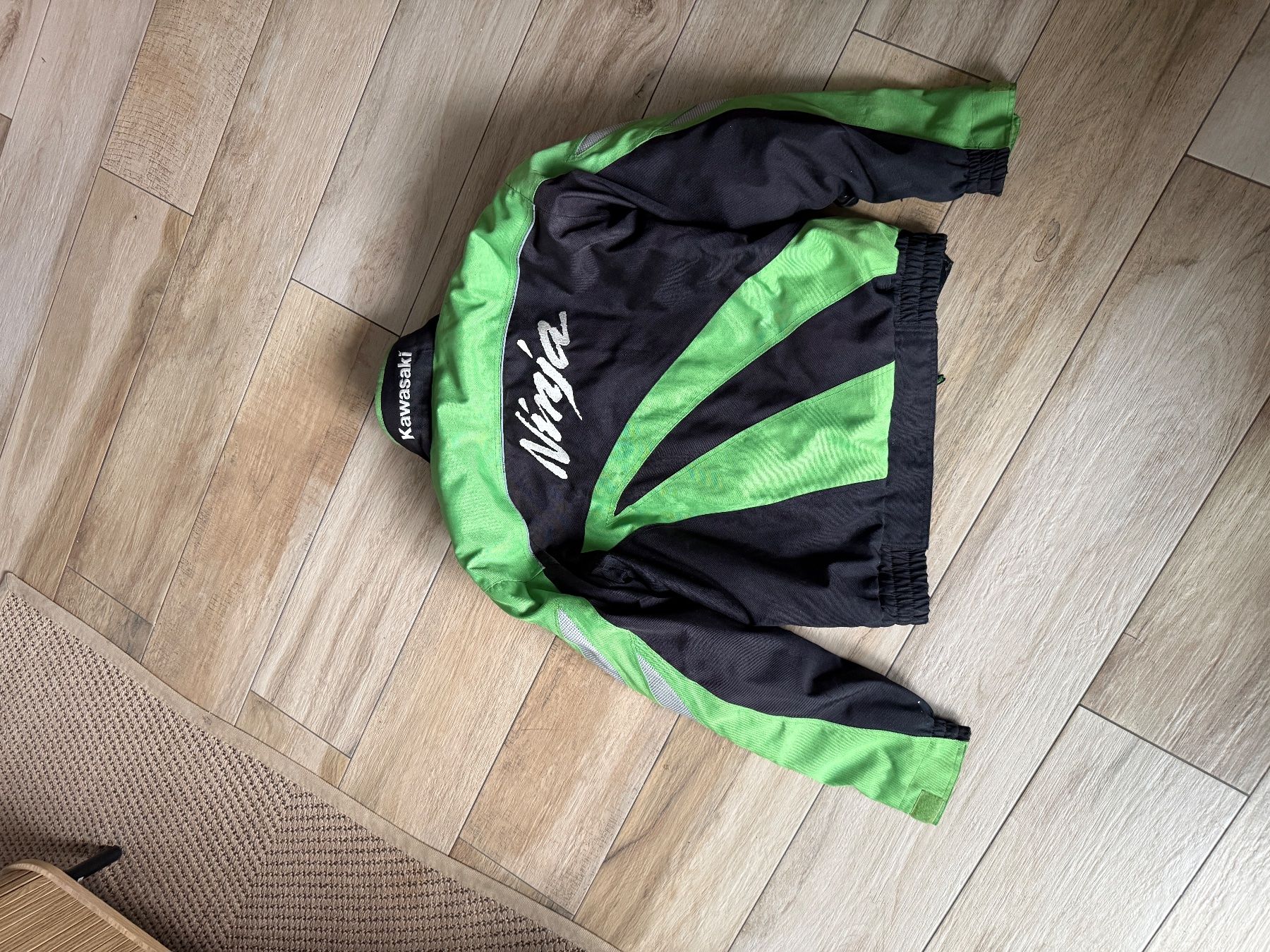 Lotti di vestiti: Habits de moto Vert Kawasaki – Usato da Crassier venduto da pet_sn9s 6