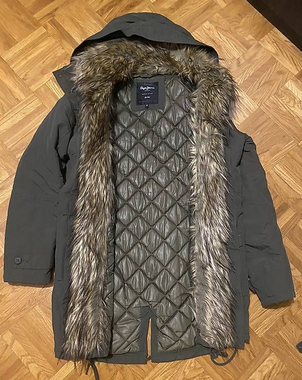 Pepe Jeans Vestes: Veste Pepe Jeans taille S excellent état – Neuf (Voir description) à Lausanne par loi_8msc