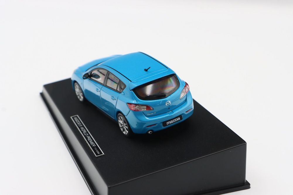 Mazda 3 World Premier 1:43 AutoArt | Kaufen auf Ricardo