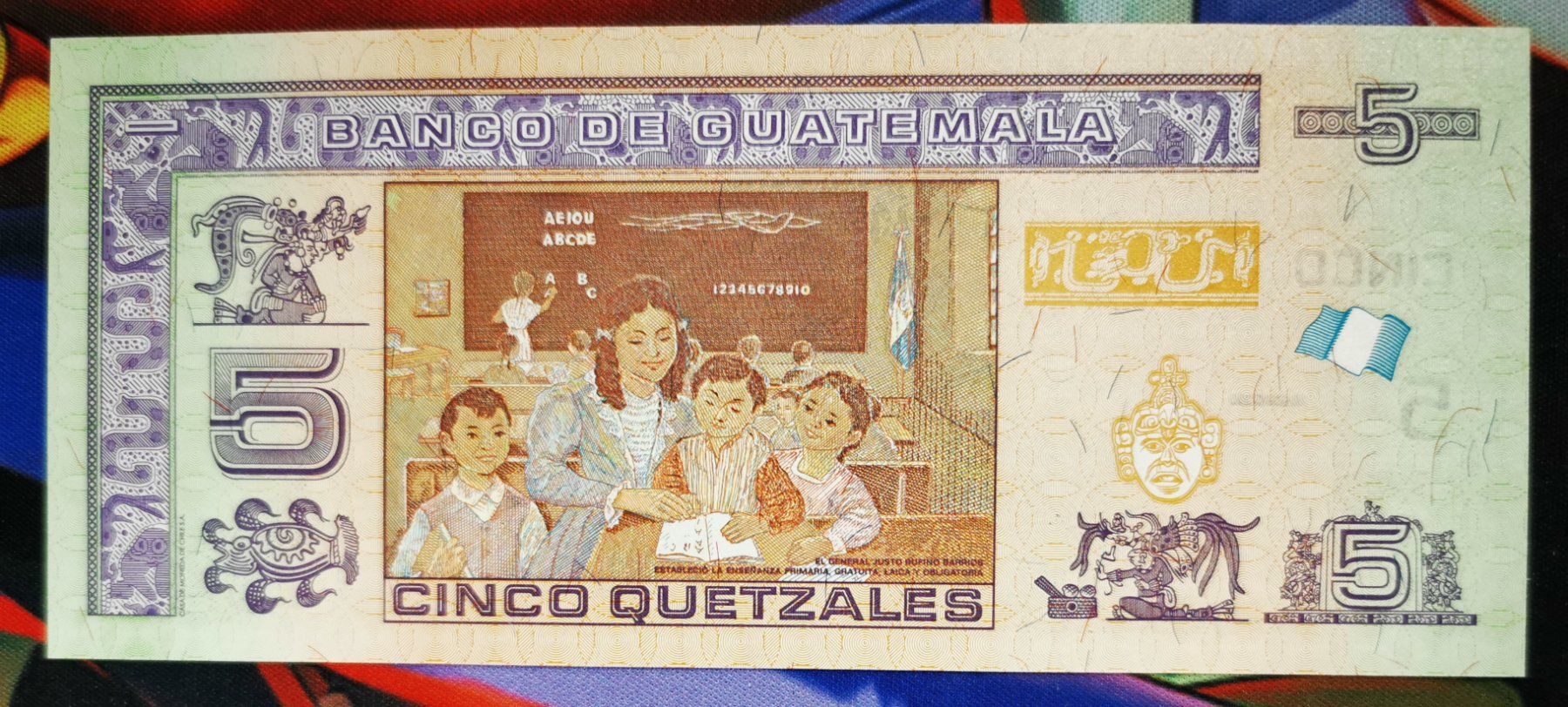 Banconote: Guatemala 5 Quetzales UNC – Nuovo (secondo la descrizione) da Cousset venduto da Patricio77 1