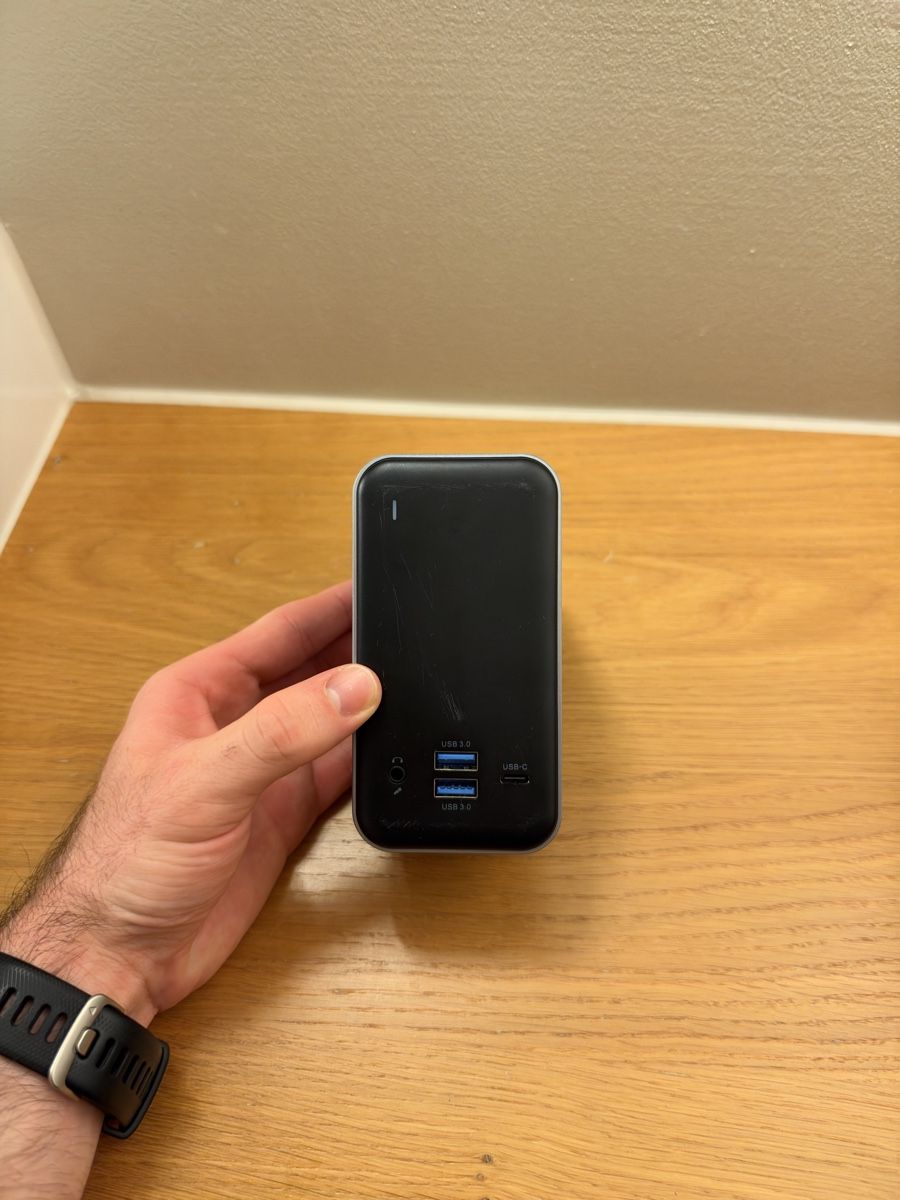 Docking station: TobenONE USB-C Docking Station – Usato da Alpnach Dorf venduto da ralphlaurin 2