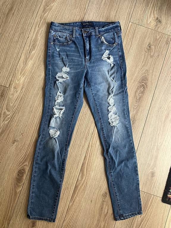 Jeans: diverse Jeans  – D'occasion à Brütten par cel_l8pt 3