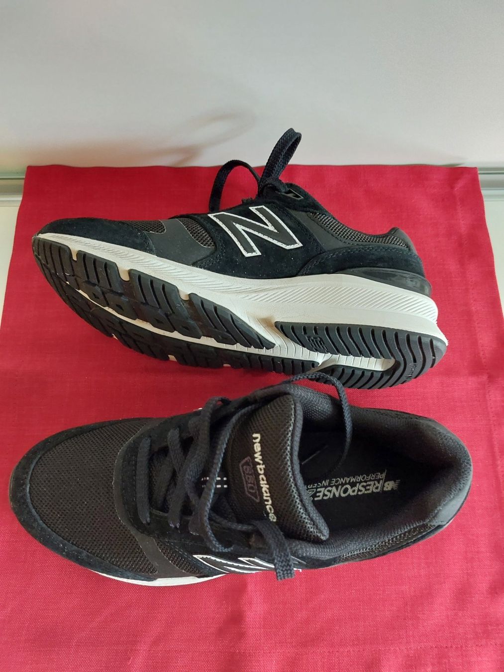 New Balance Scarpe da donna: new balance 880 Turnschuh – Nuovo (secondo la descrizione) da Dättwil venduto da Sonne1965 1