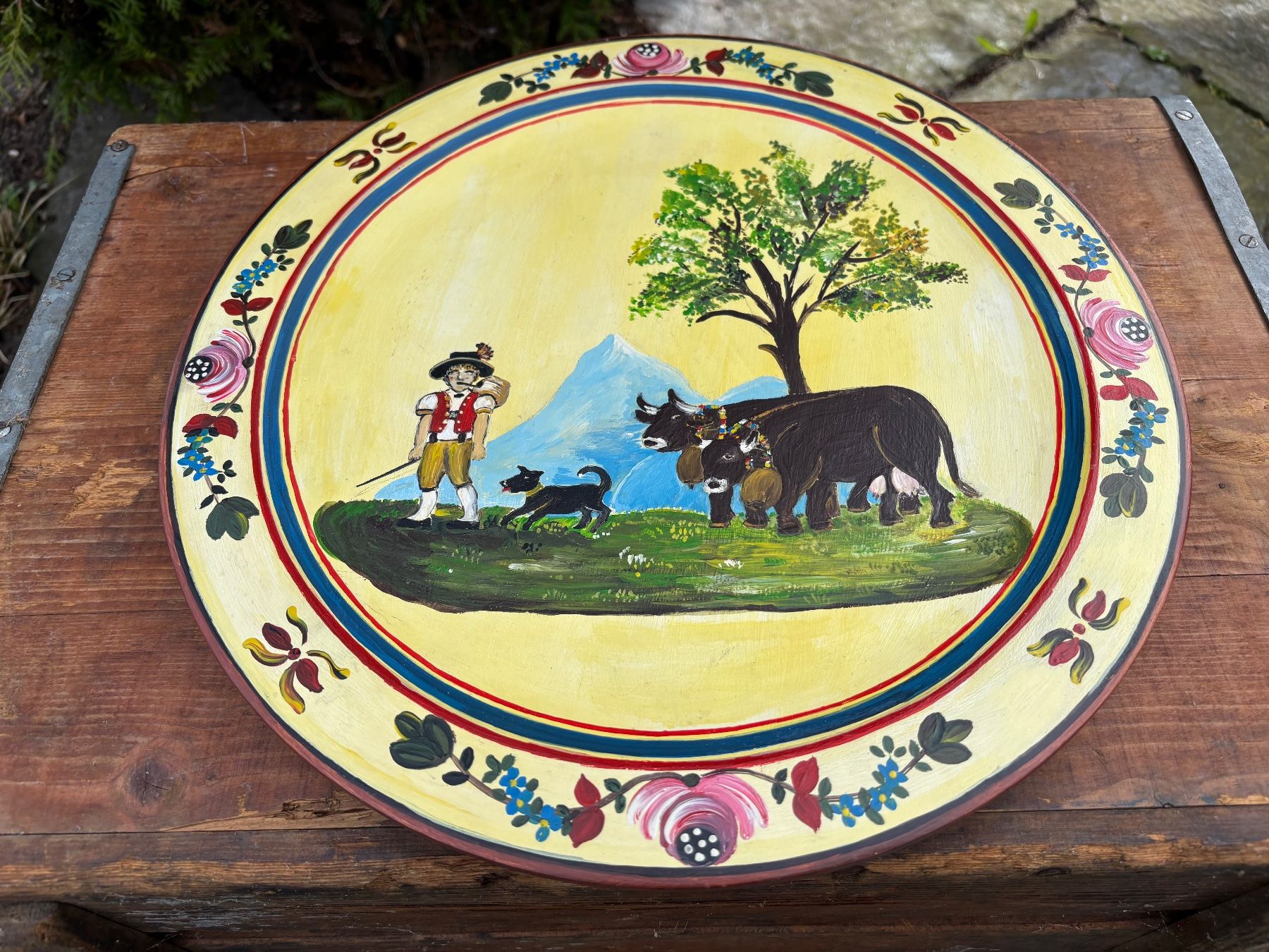 Campanacci mucche: schöner bemalter Appenzeller Holzteller – Usato da Feldbach venduto da Olive1 1