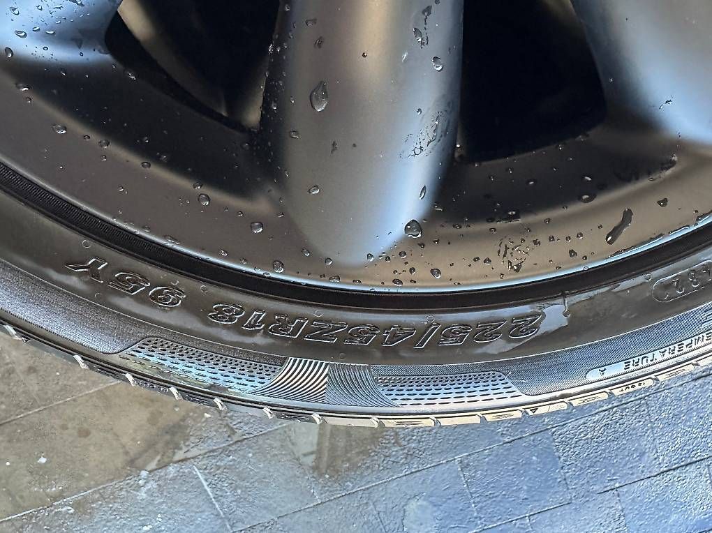 Cooper Cerchioni: Mini Cooper 18 Zoll Orginalfelgen – Usato da Disentis/Mustér venduto da pesca68 2