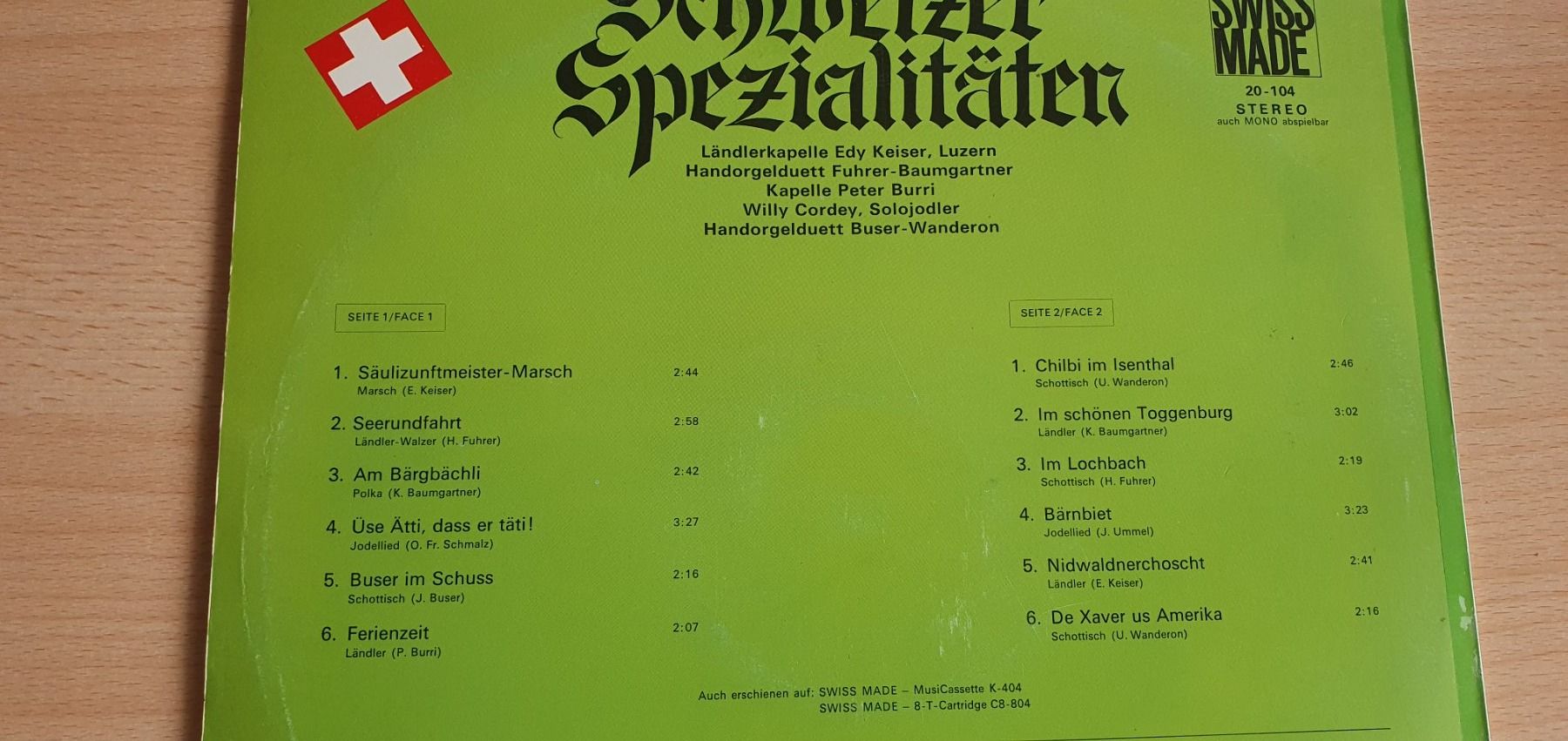 Dischi in vinile: 1 vinyle Schweizer Spezialitäten – Usato da Moutier venduto da mai_pq7w 1