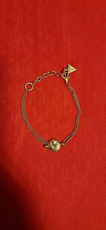 Portagioie: Bijoux en très bon état! – Usato da Lausanne venduto da mar_dm95 1