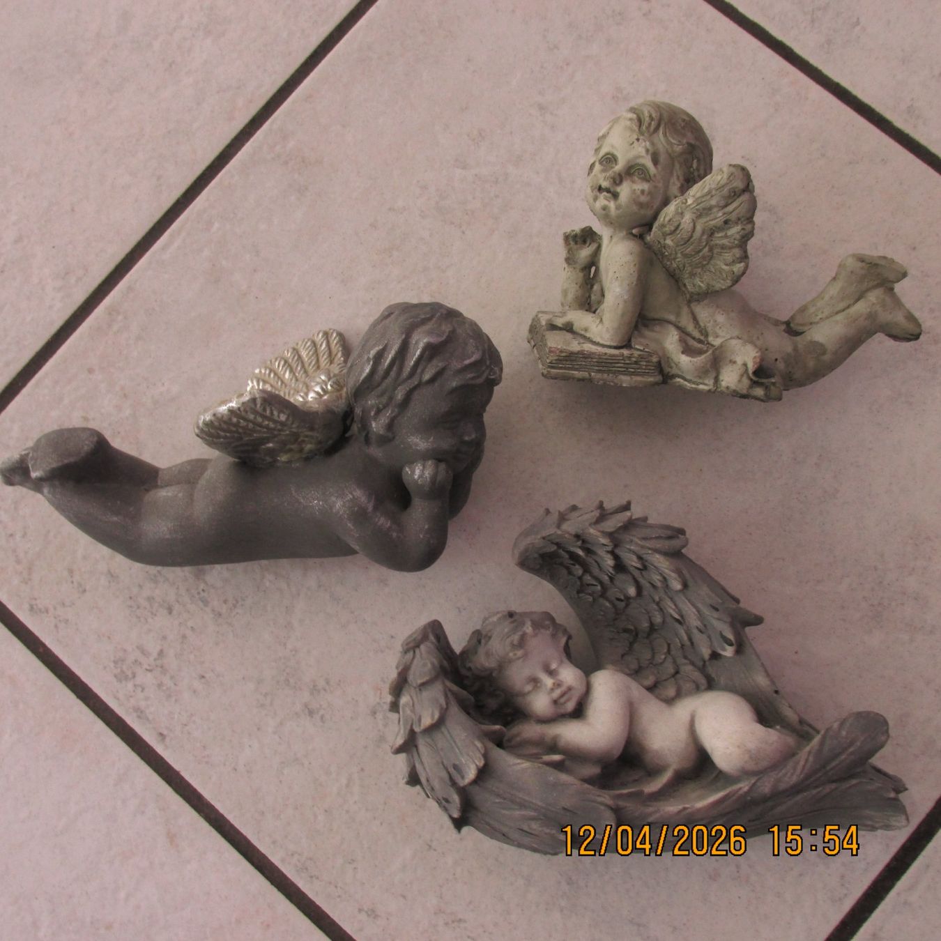 Figuren: 3 Engel Figuren Deko, Vintage Stil – Gebraucht aus Galgenen von Forflowers 1