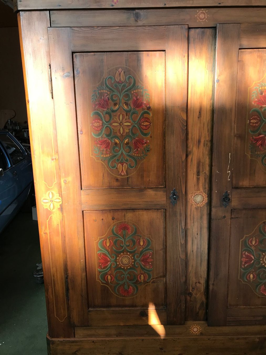Armadi: Bauernschrank – Usato da Bern venduto da kaefer555 1
