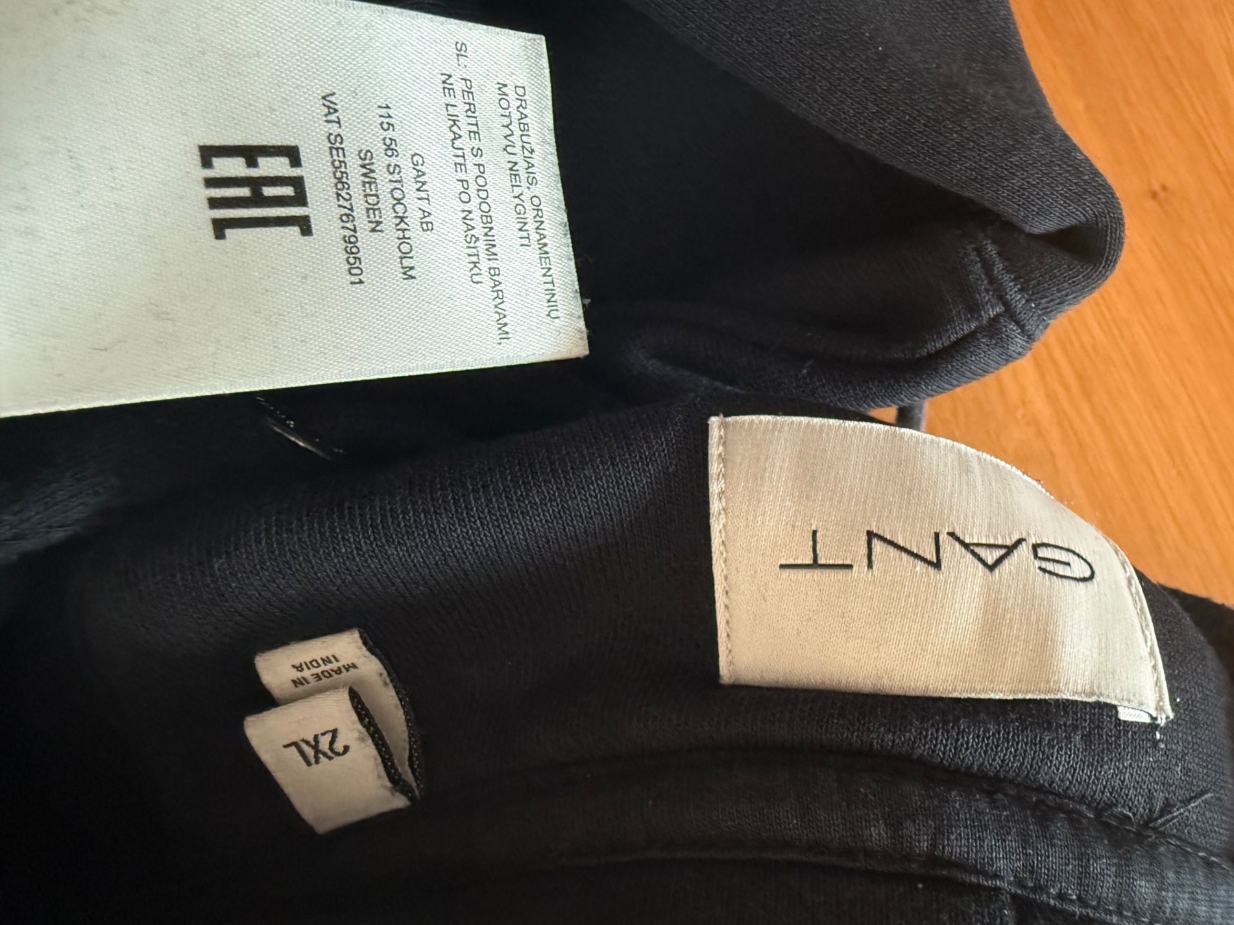 Gant Maglioni & Felpe: GANT Hoodie Bundle 3x Schwarz Gr. 2XL – Usato da Basel venduto da Rouge. 8