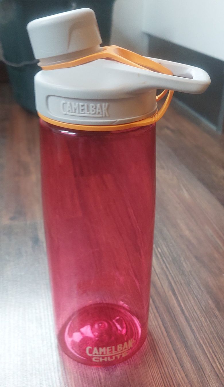 Camelbak Trinkflaschen & Thermosflaschen: Camelbak Chute Mag 750ml Trinklflasche – Gebraucht aus Unterbäch VS von Nifadi 1