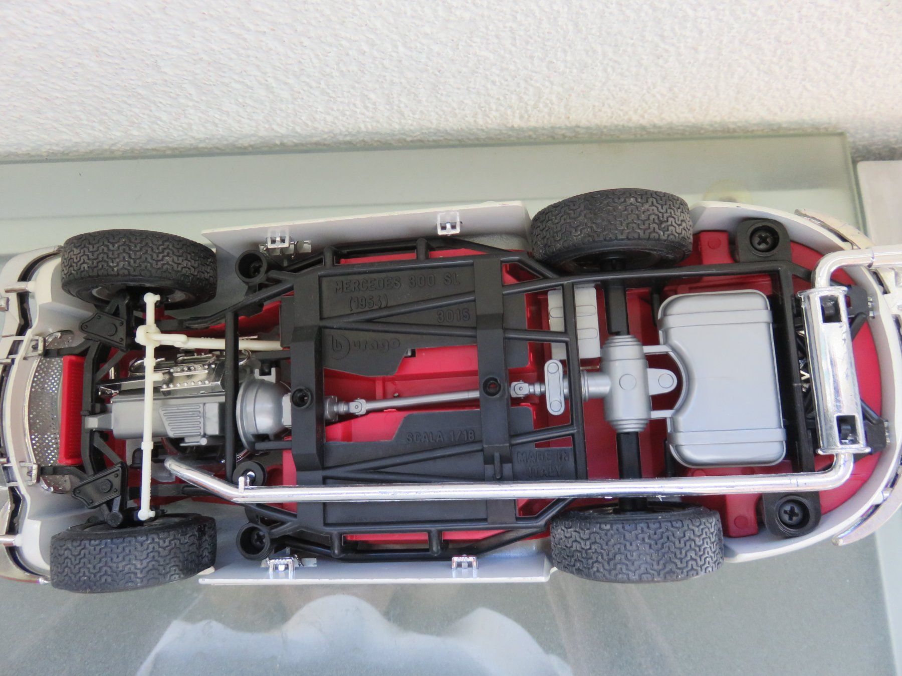 Bburago Modellini d'auto: MERCEDES 300 SL – Usato da Lachen SZ venduto da portofino01 3