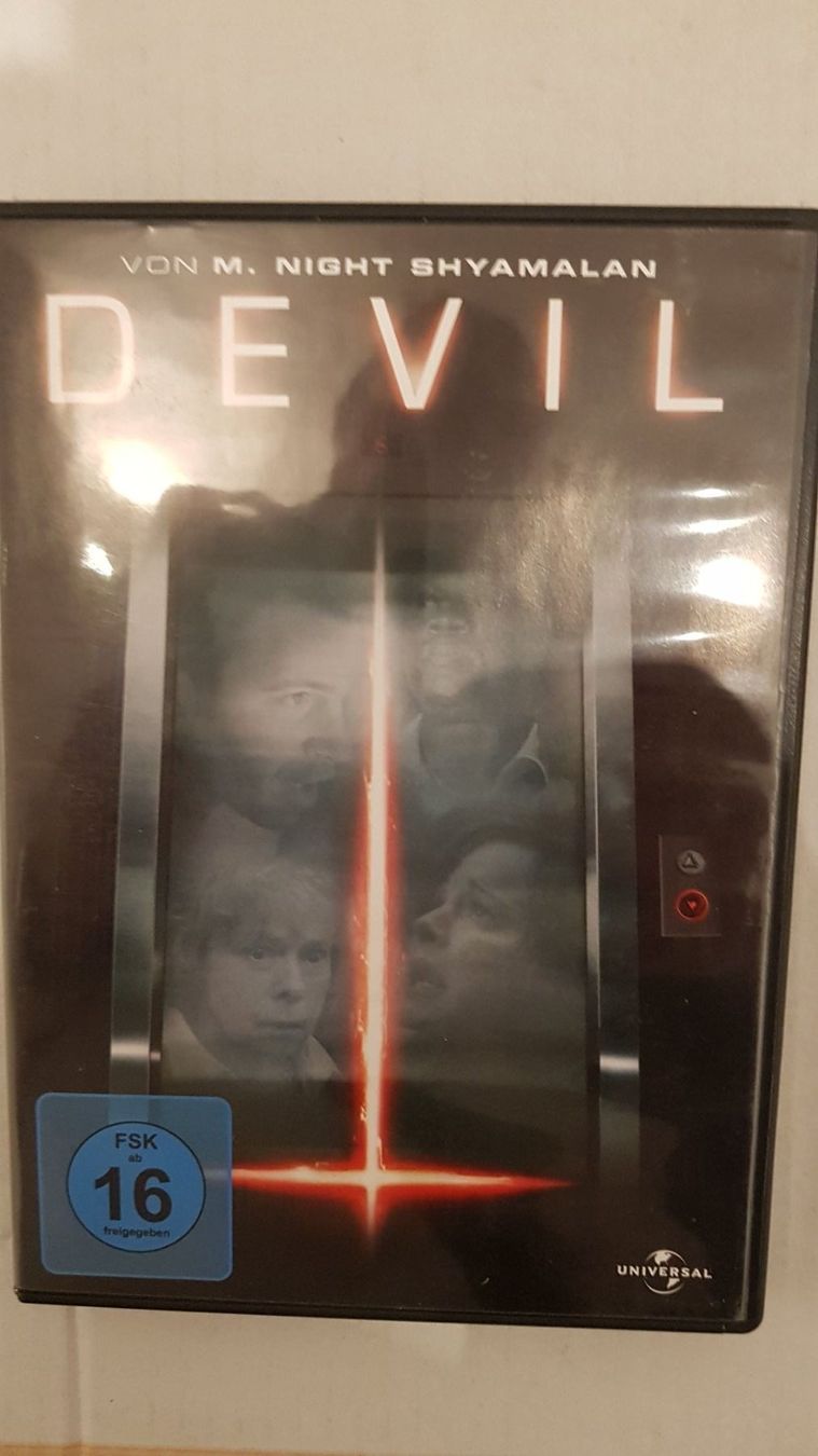 Tutti i DVDs: DVD Devil – Usato da Oetwil am See venduto da fineli2