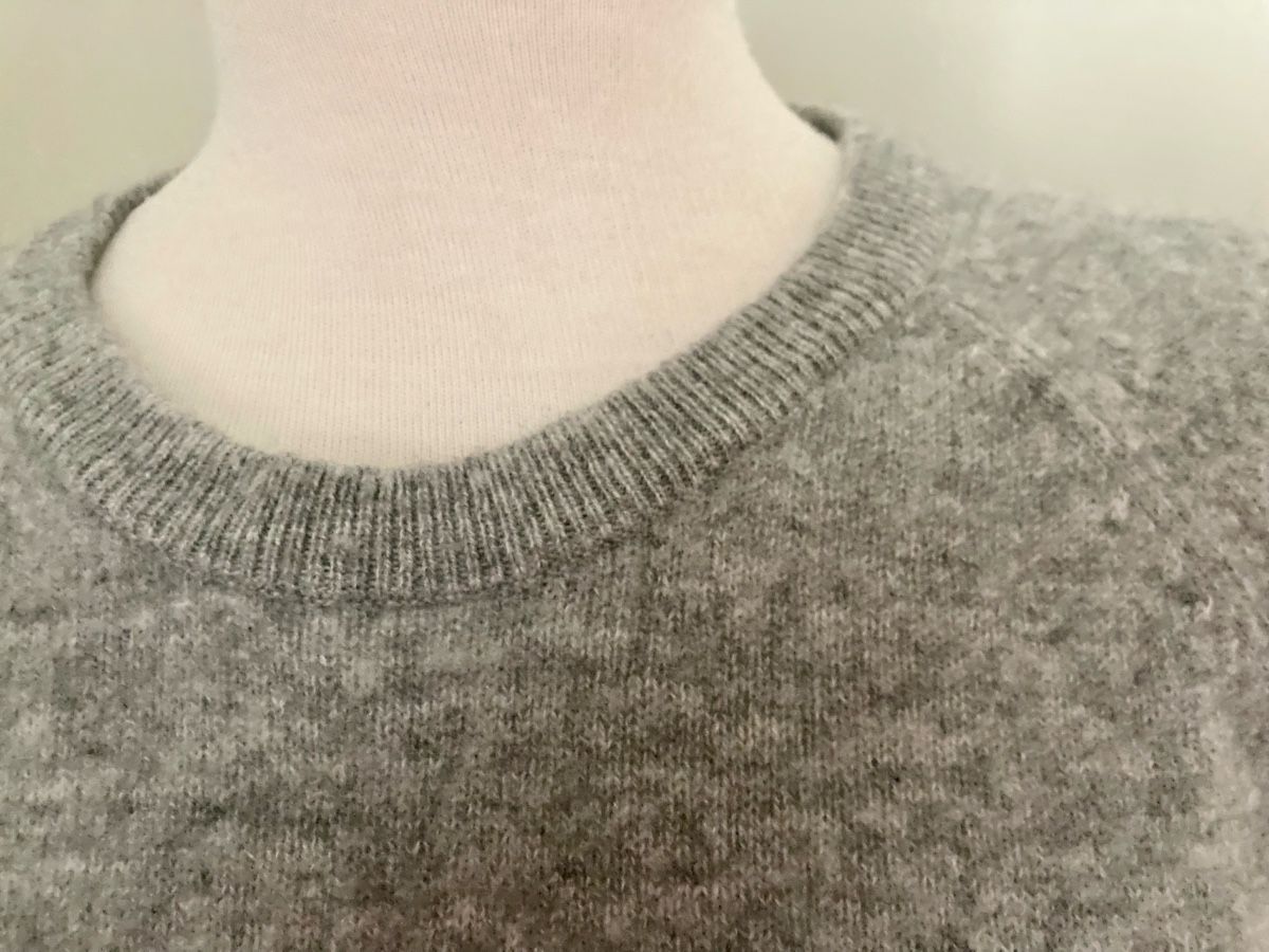 Manor Maglioni & Felpe: Damen Pullover Manor 100%  Bio Kaschmir hell-grau Gr. S/M – Usato da Stetten AG venduto da Hanya 1