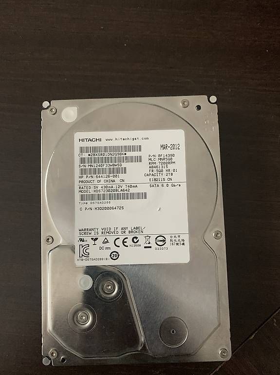 Dischi rigidi: Disque dur Hitachi  2 To – Usato da Cossonay-Ville venduto da BRick73