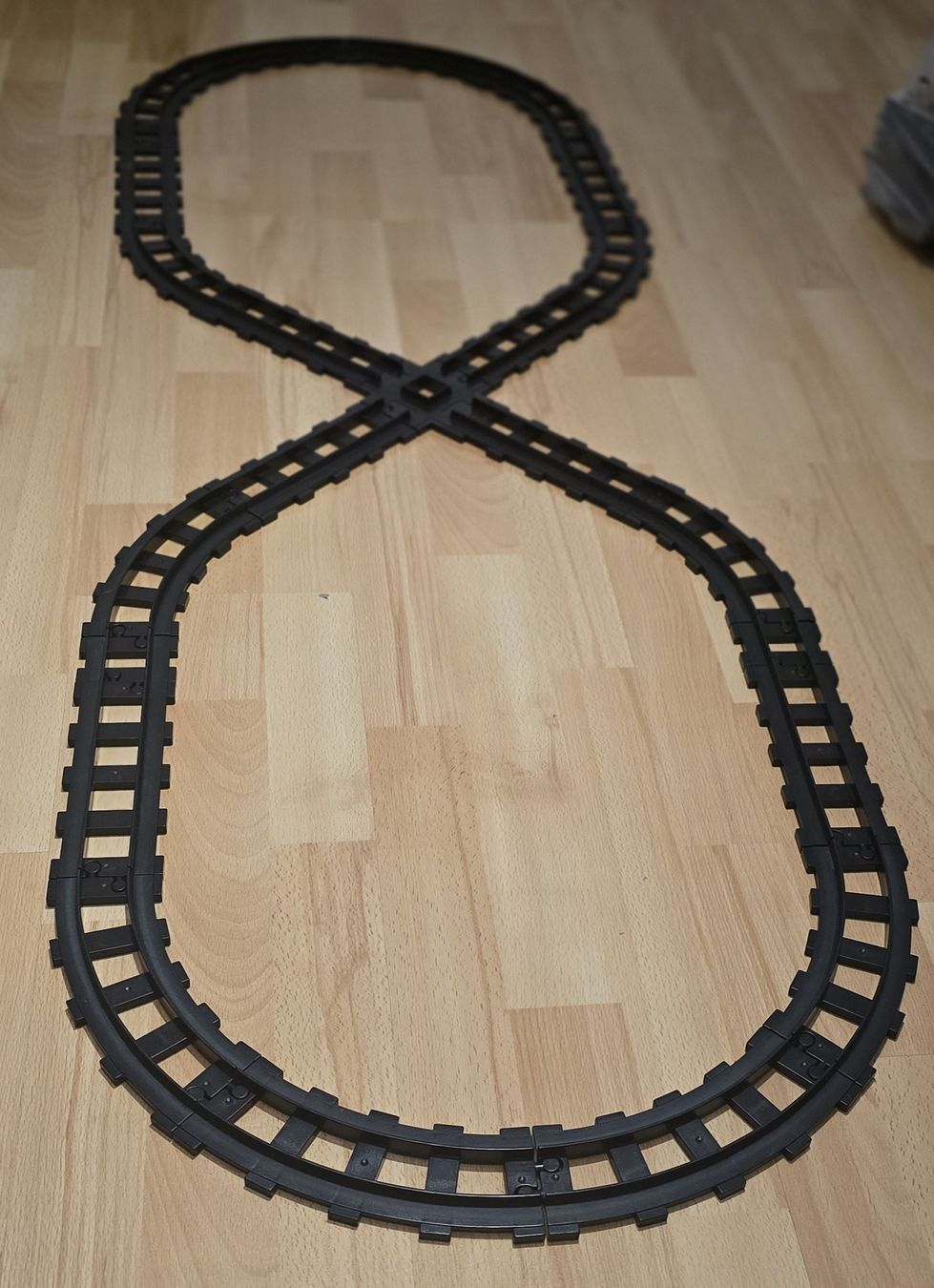 Lego Spielzeuge: LEGO Duplo schwarze Eisenbahnschienen – Gebraucht aus Bonstetten von Marceline3025 2