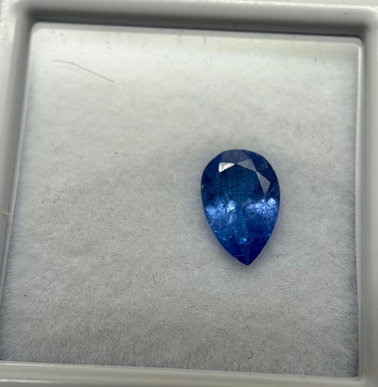 Pietre preziose: 0.8 ct natürlicher Tansanit wunderschön – Nuovo (secondo la descrizione) da Mauren venduto da LieGems