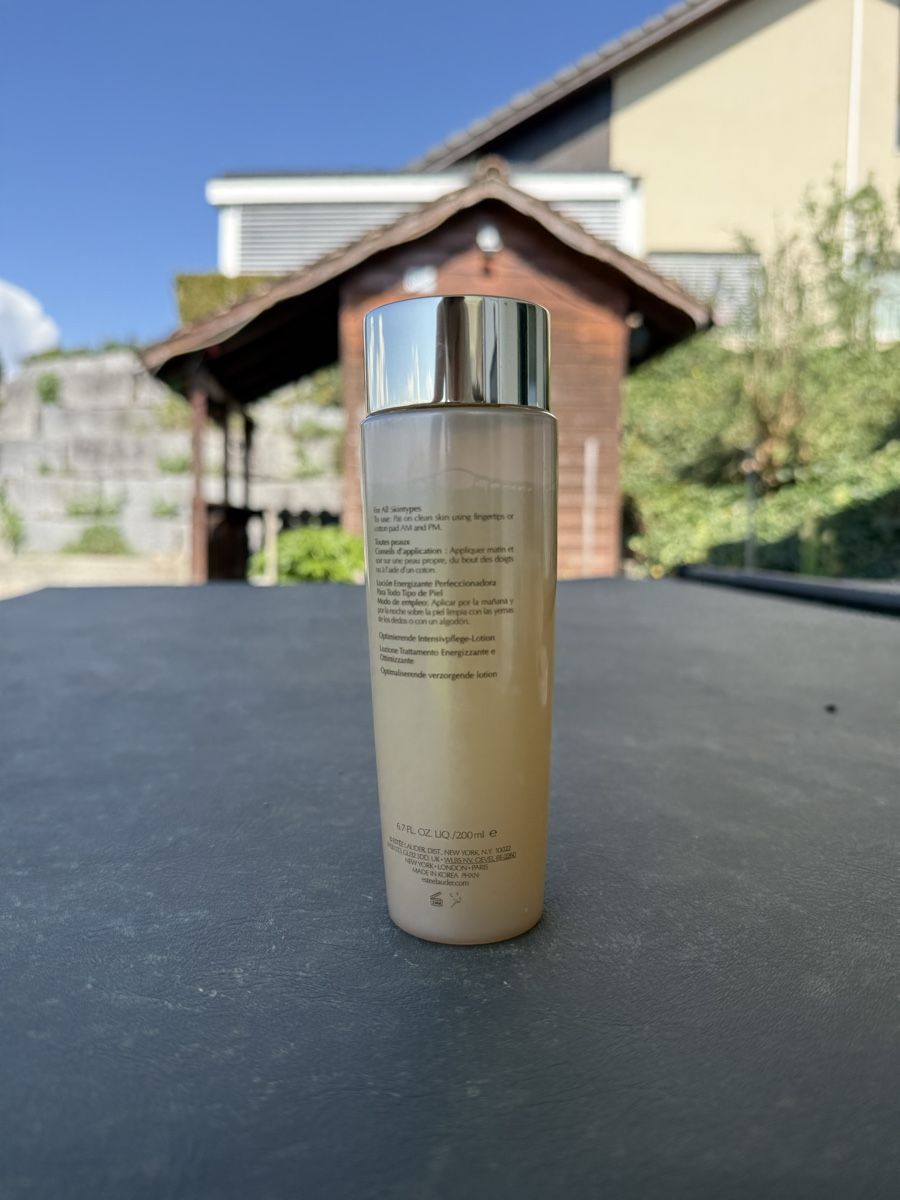 Cura del viso: Estee Lauder Revitalizing Supreme Lotion 200ml – Usato da Bachenbülach venduto da Thaddeus69. 1