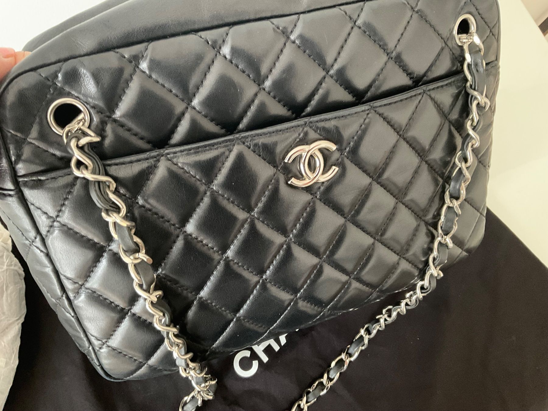 Chanel Borse da donna: CHANEL Camera Case Bag – Usato da Luzern venduto da Miausie 5