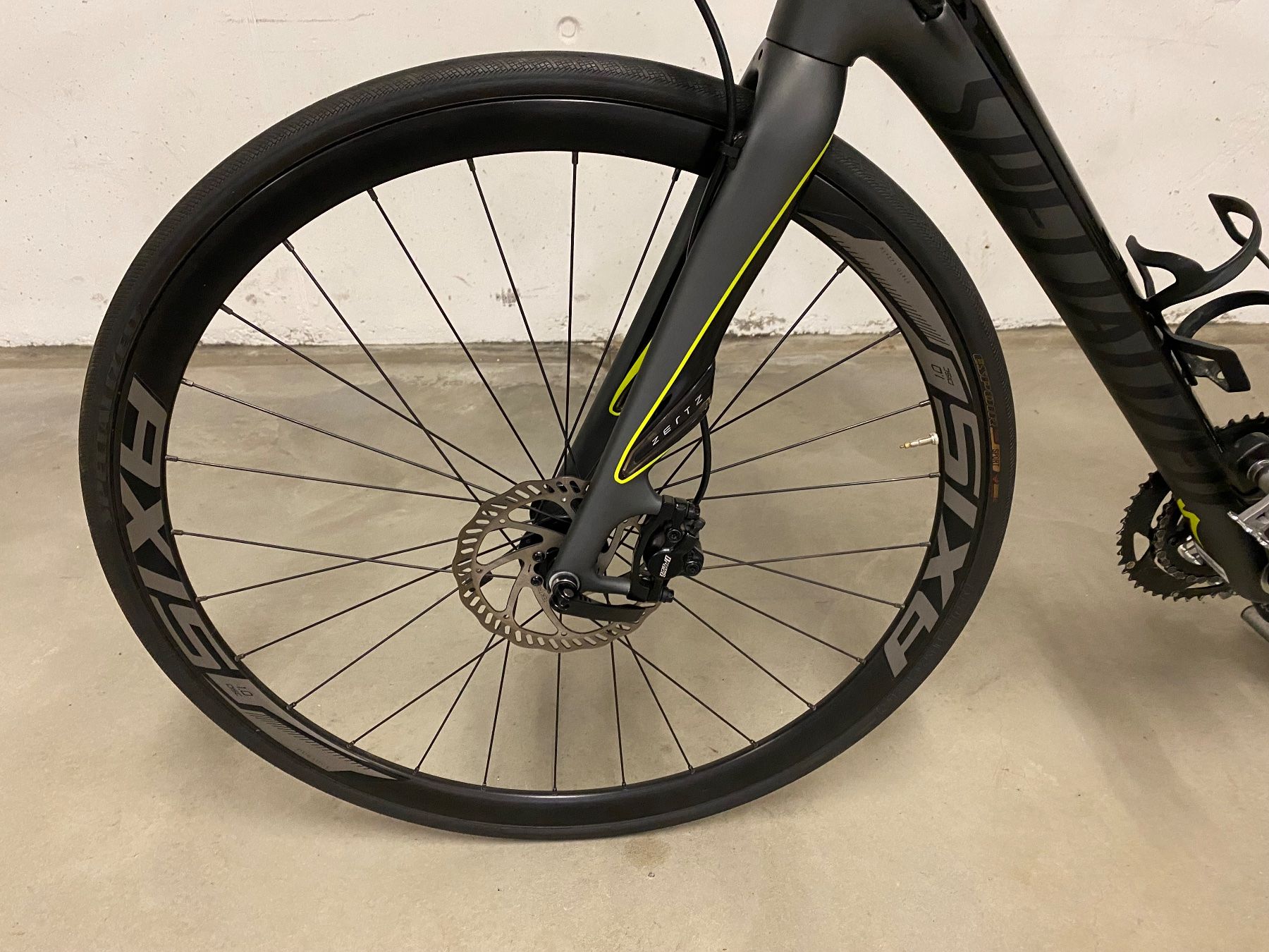 Specialized Velos: Specialized - Sirrus Carbon “S” - ParisRoubaix suspension – Gebraucht aus Männedorf von  5