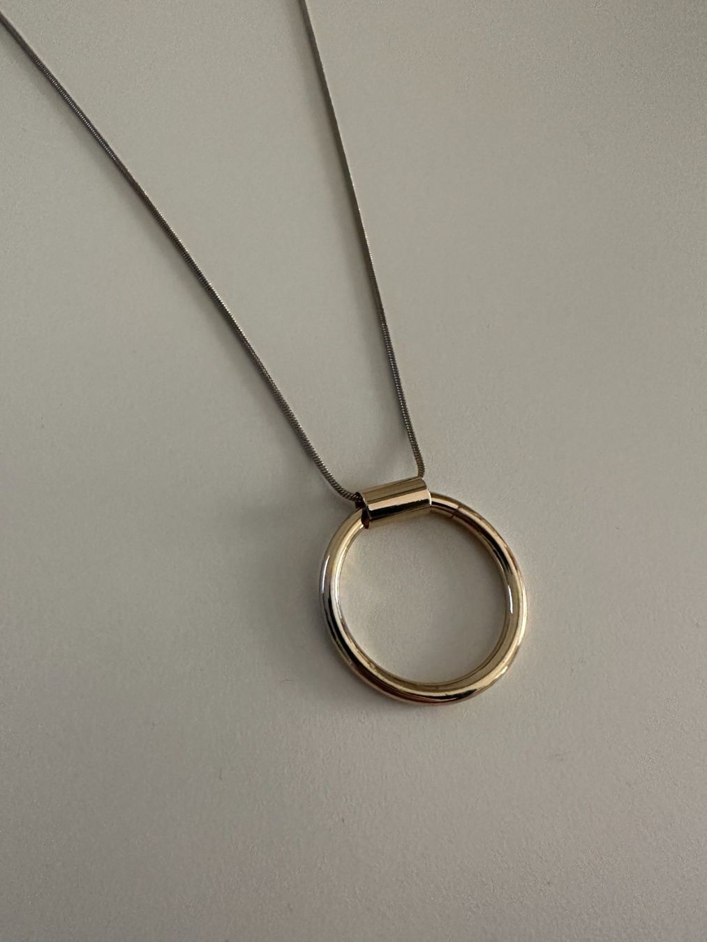 Colliers: Silber-Gold Kette mit Ring – D'occasion à Zürich par Diazaio 1