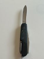 Taschenmesser ideal für Sommer-Outdoor-Aktivitäte.(I4)