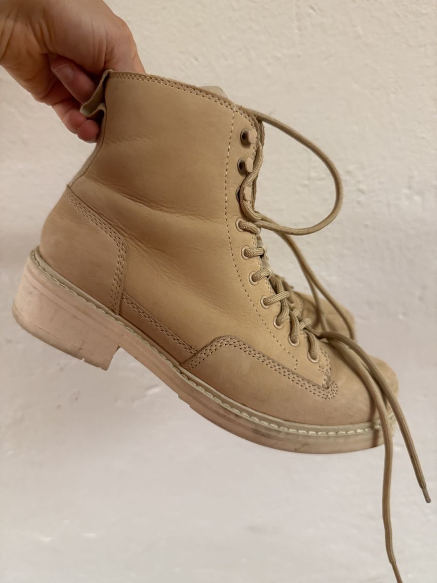 Scarpe da donna: Beige Lace-Up Ankle Boots - leather - 37 – Usato da Adliswil venduto da dai_yr5z 3