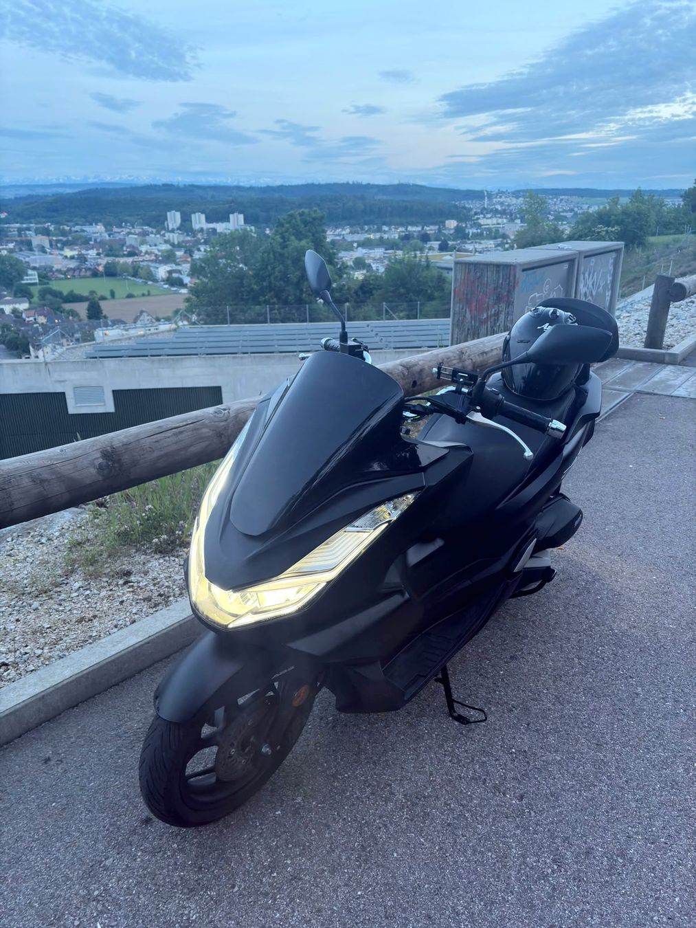 Honda Scooter: PCX 125 – Usato da Biel/Bienne venduto da Maria1011 2
