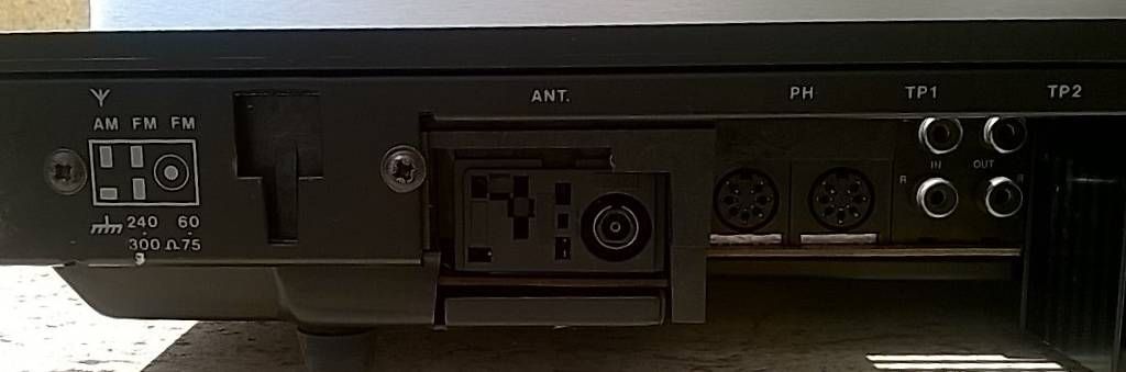 Konsolen: Bang Olufsen Beomaster 3000 con Telecomando – Gebraucht aus Agno von Tonygre 4