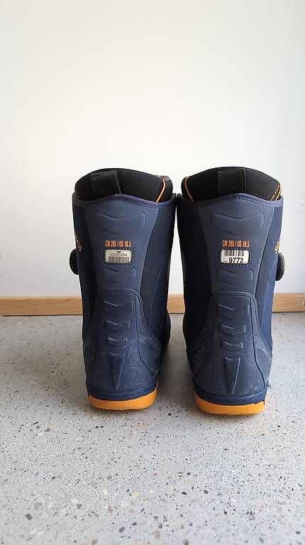Head Scarpe da uomo: Boots de snowboard Head SIX50 taille 44.5 – Usato da Lausanne venduto da pie_n2mq 2