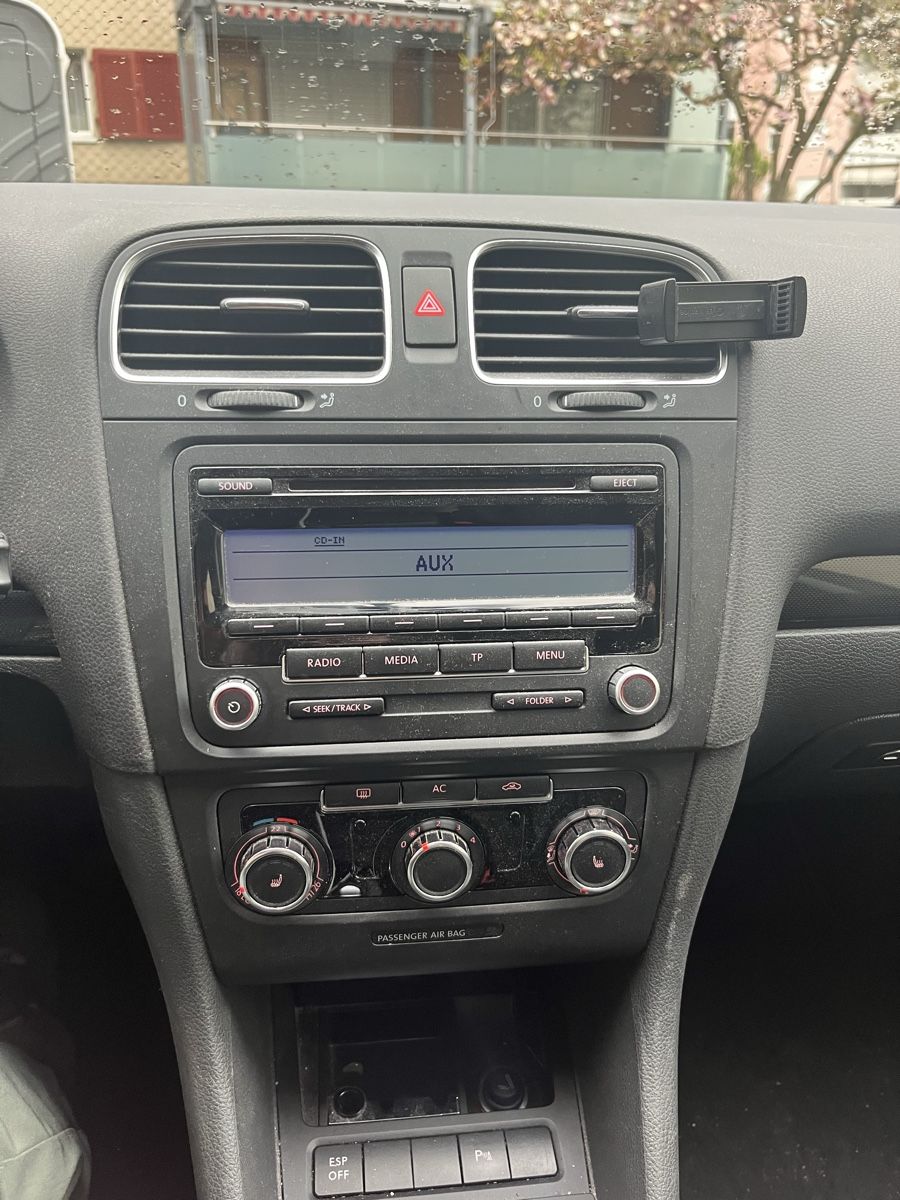 VW Automobili: VW Golf VI 1.4 TFSI – Usato da Turgi venduto da sophiejaefeli 2