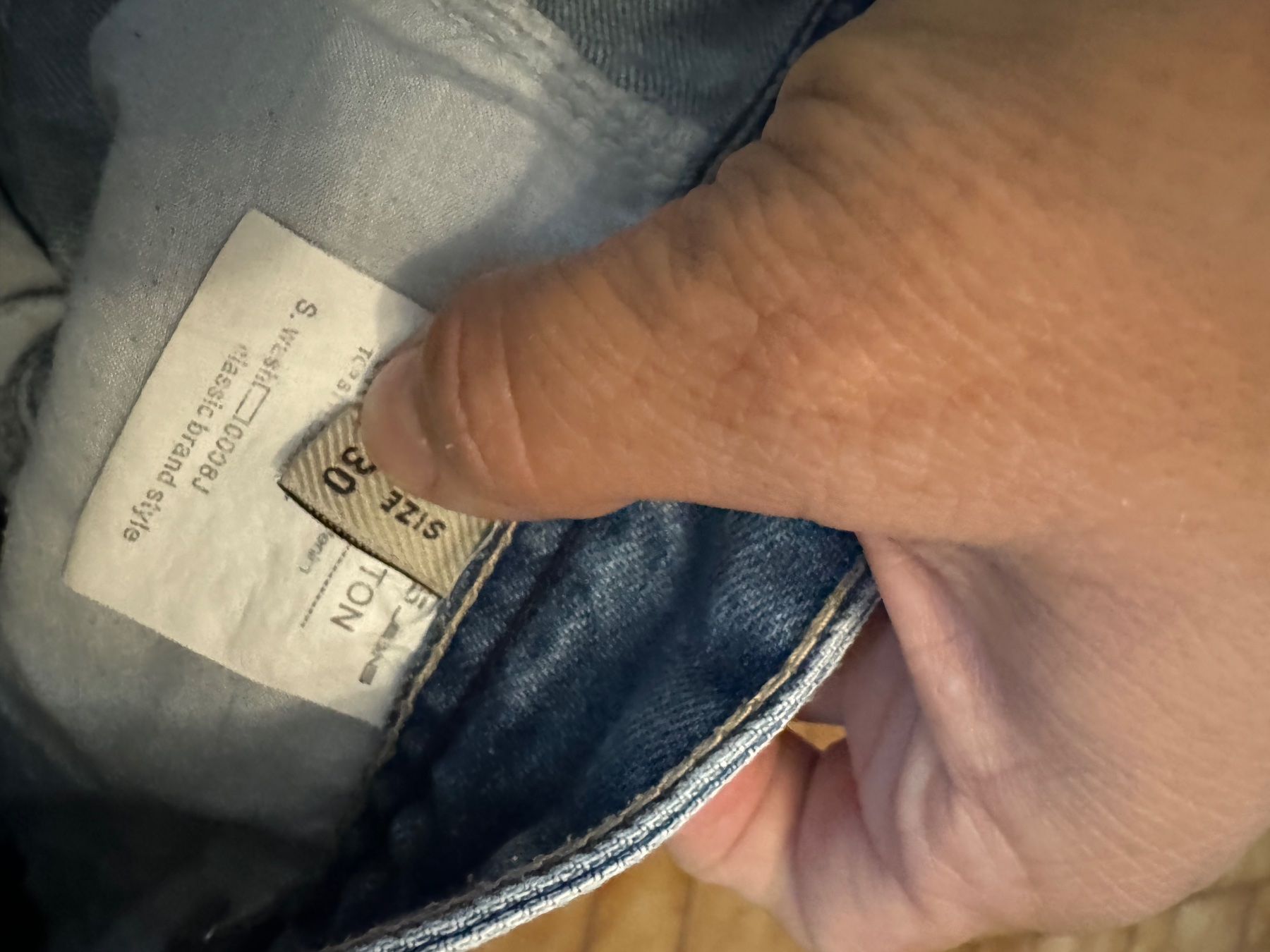 Pantaloni: Short taille 30 pose à plas 38 cm – Usato da Veyrier venduto da kimedovapa 3