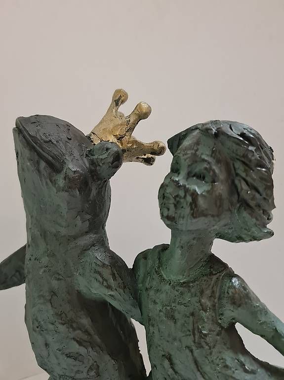 Statuette: Froschkönig mit Mädchen  – Nuovo e nell'imballaggio originale da Kriens venduto da LotusOase 3