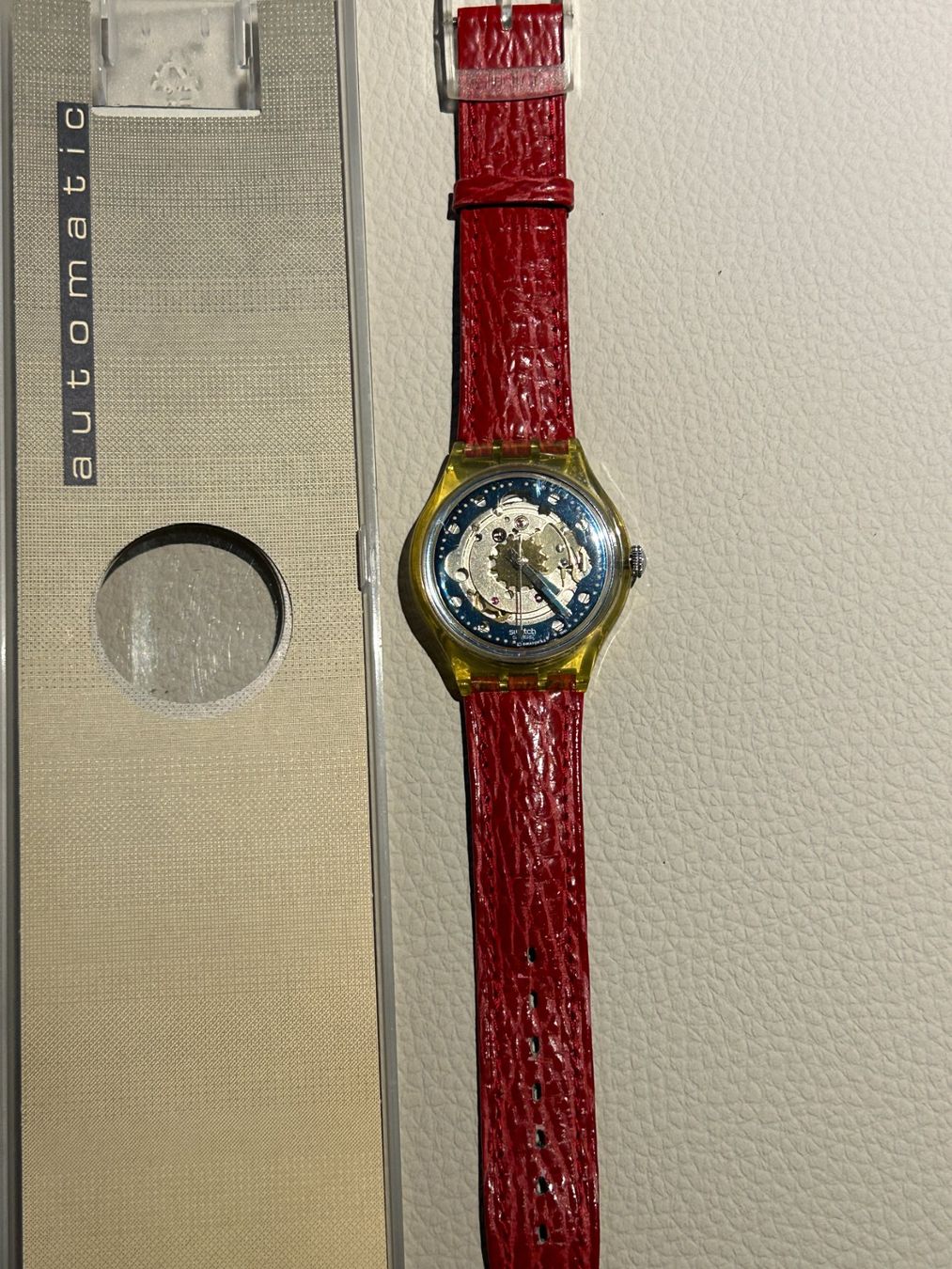 Swatch Uhren: Swatch Red Ahead SAK101 Automatic vintage – Gebraucht aus Basel von arm_gf7p 3