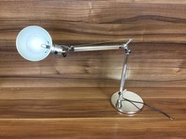Für Bastler defekte Artmide Tolomeo Tischlampe
