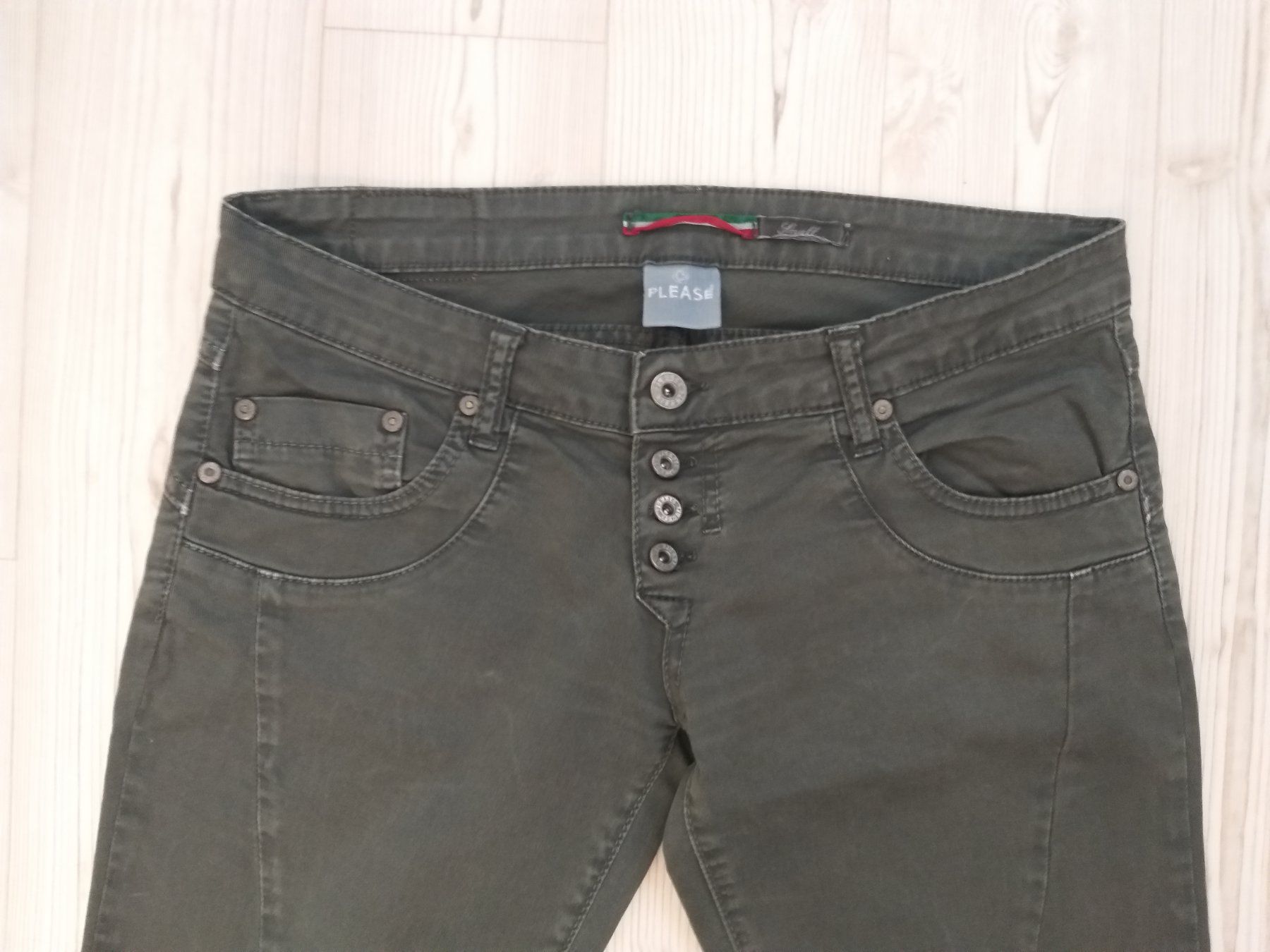 Please Jeans Jeans: Jeans PLEASE P68    Taille / Grosse S..... – Usato da Cossonay-ville venduto da Super-Price-Quality 1