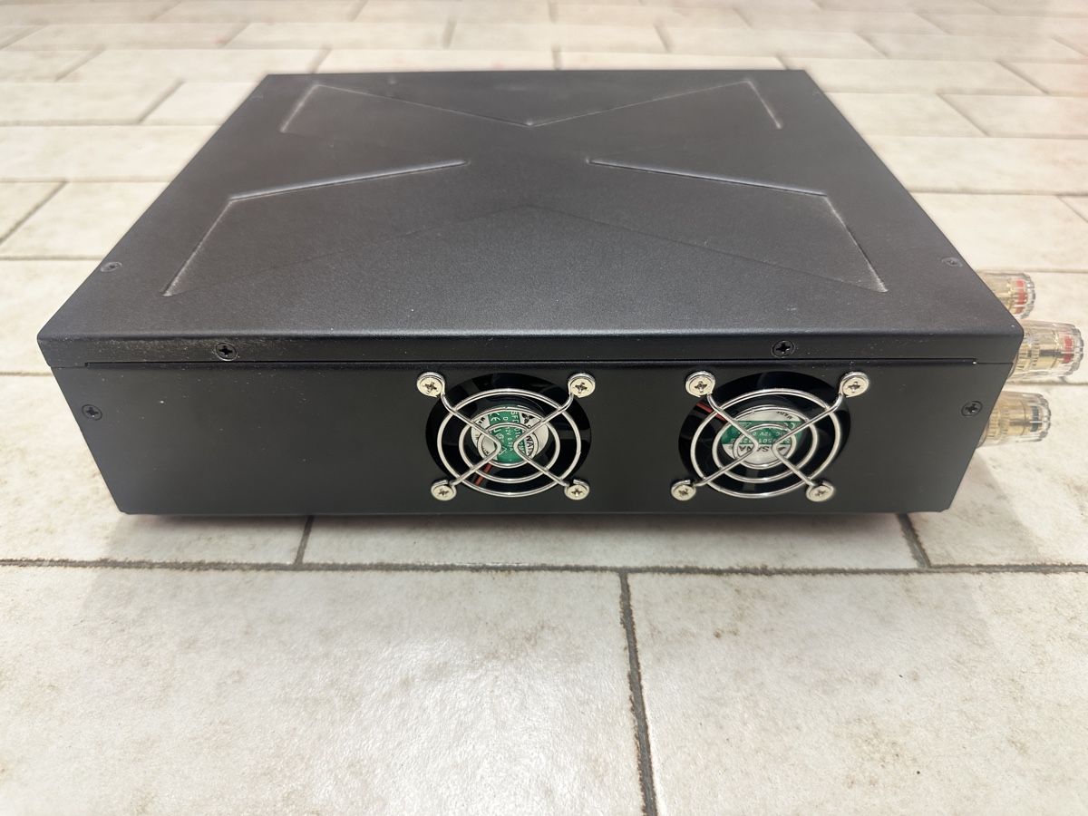 Oniroview Micro Alimentation Stabilisée 12V 1.5A 18W IP67 Étanche Pour Caméras De Surveillance - Câbles Inclus
