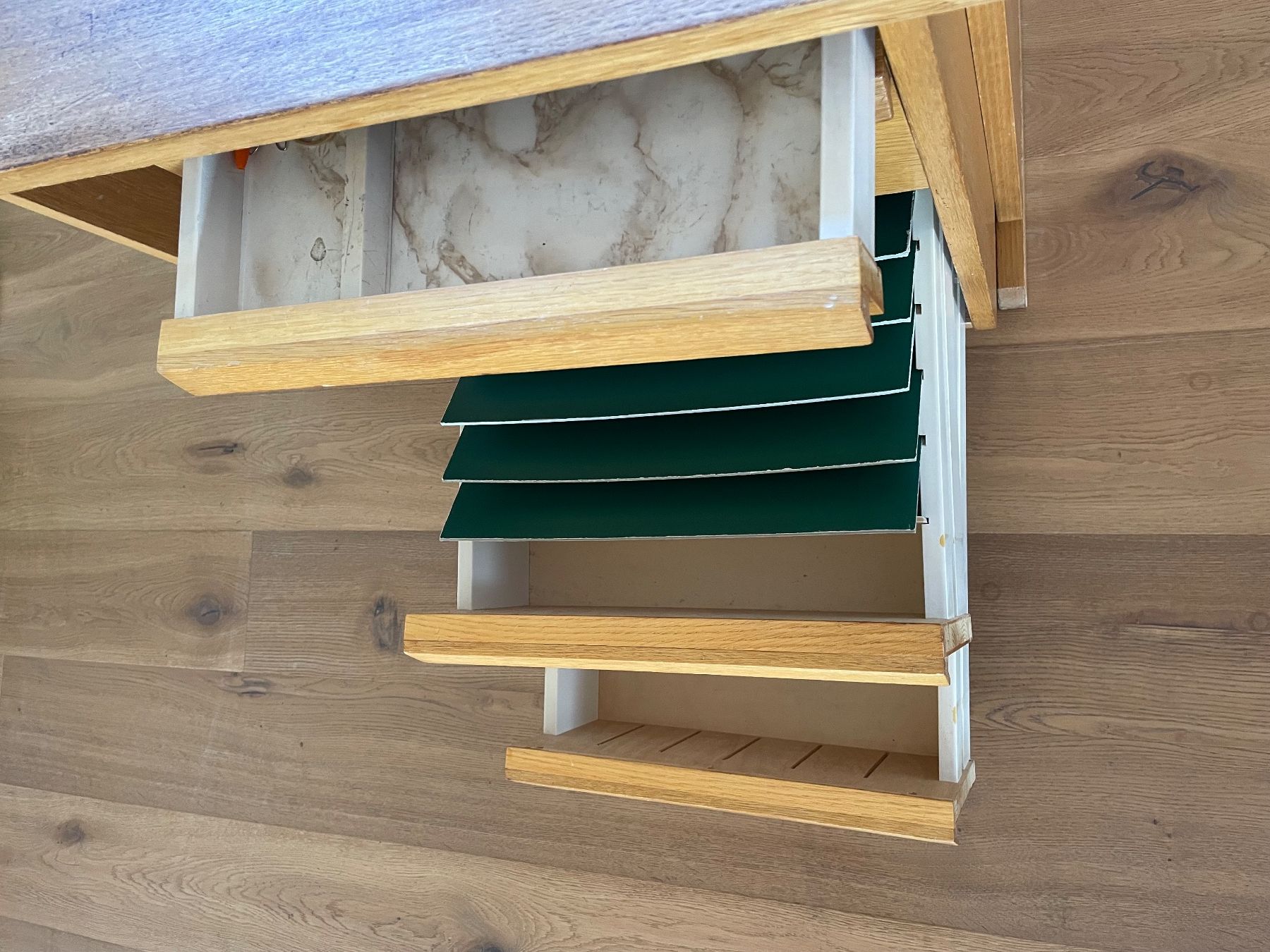 Scrivanie: Bureau vintage en bois – Usato da Font venduto da sballif 4