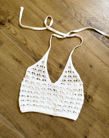 STRADIVARIUS Strick Top neckholder Bustier Boho creme weiss