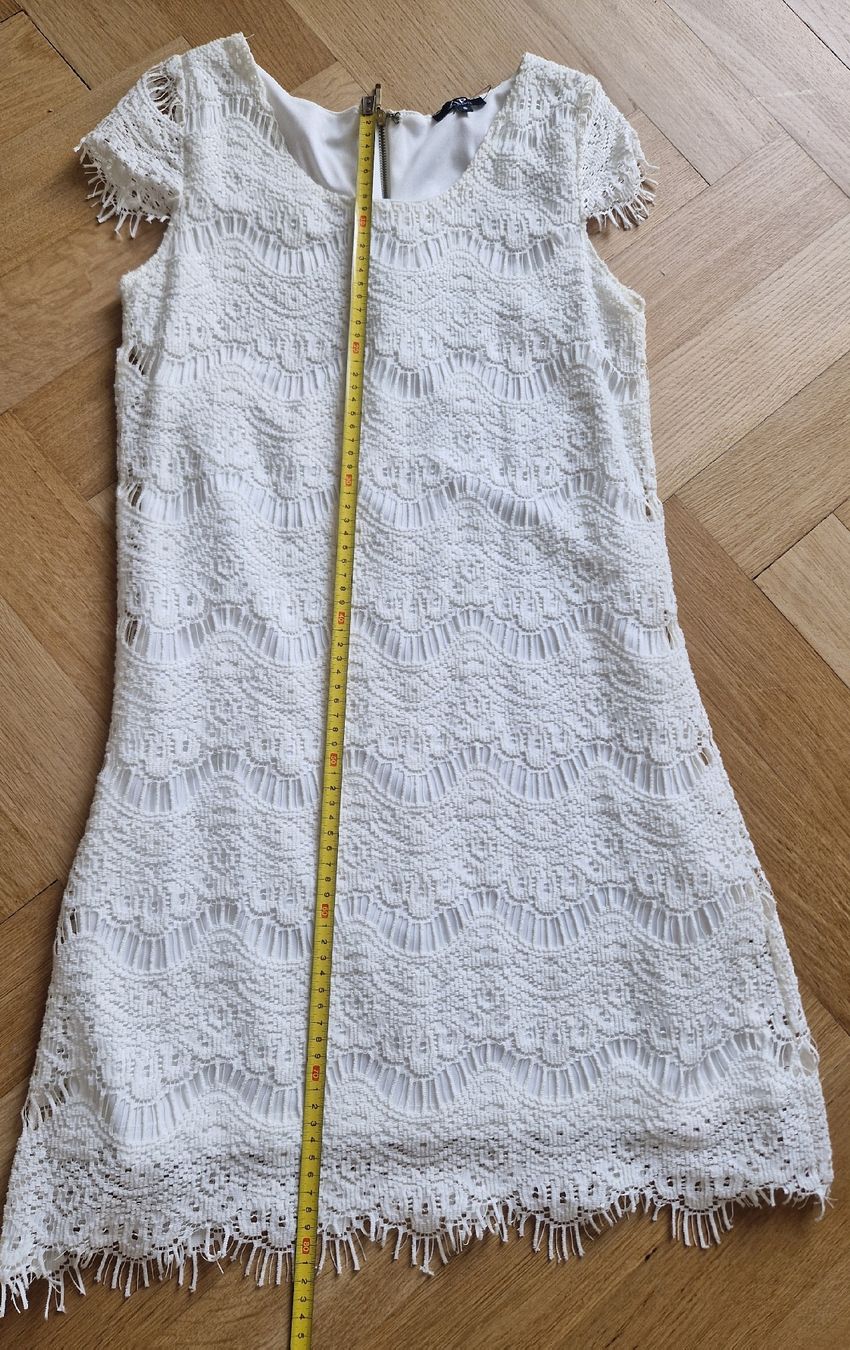 Kleider: Kleid in S aus Spitze – Neu (gemäss Beschreibung) aus Küsnacht ZH von 2011_ 4