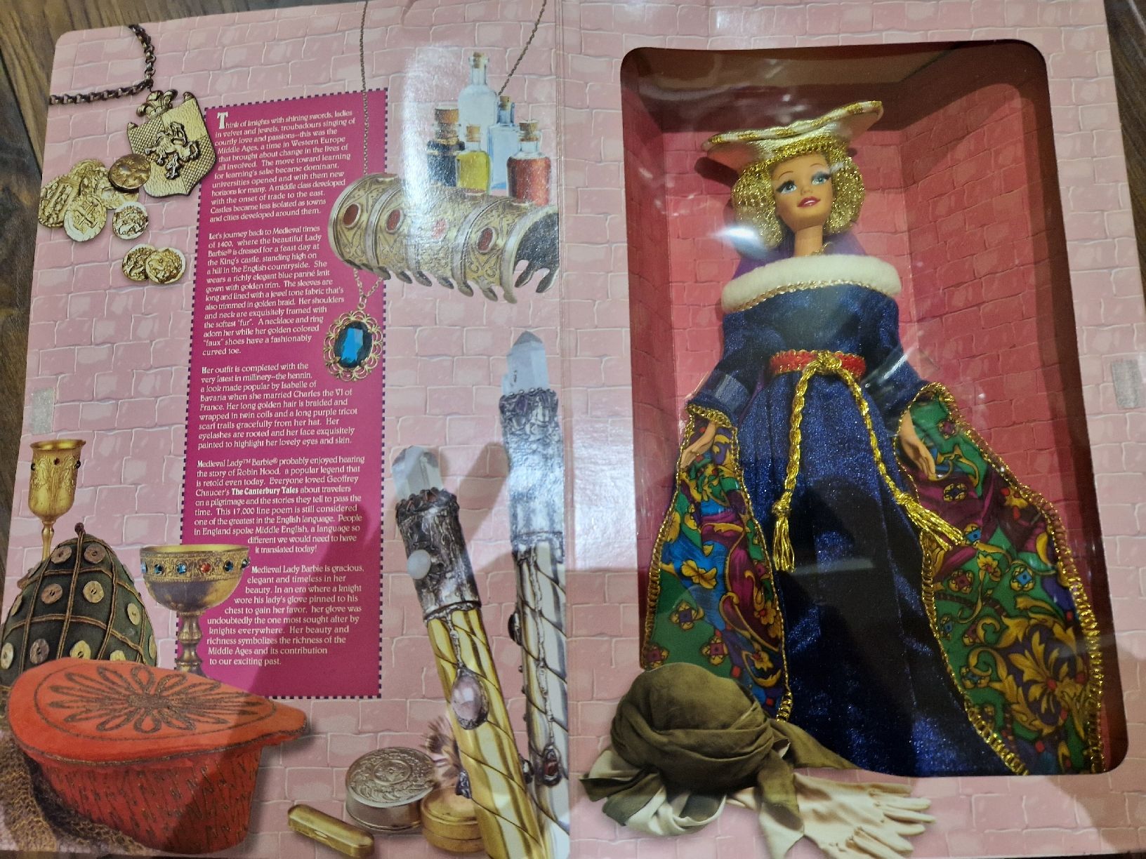 Figuren: Barbie Medieval Lady Puppe Doll – Neu und originalverpackt aus Büsserach von Syd2000 2