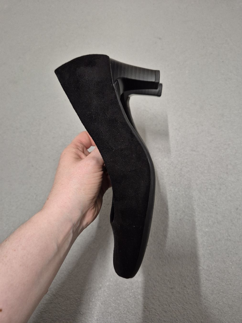 Gabor Scarpe da donna: Gabor Pumps Wildleder – Usato da Altdorf UR venduto da Louisismyfavorite 1