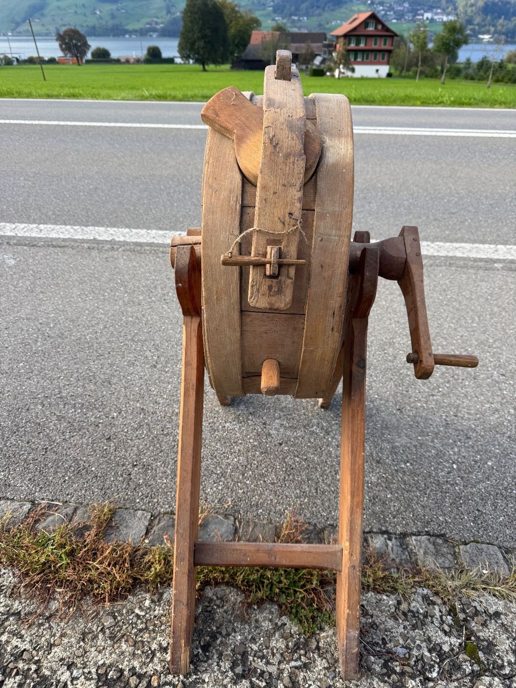 Holzartikel: Rustikale Buttermaschine, Vintage! – Gebraucht aus Sachseln von BONATI01 2