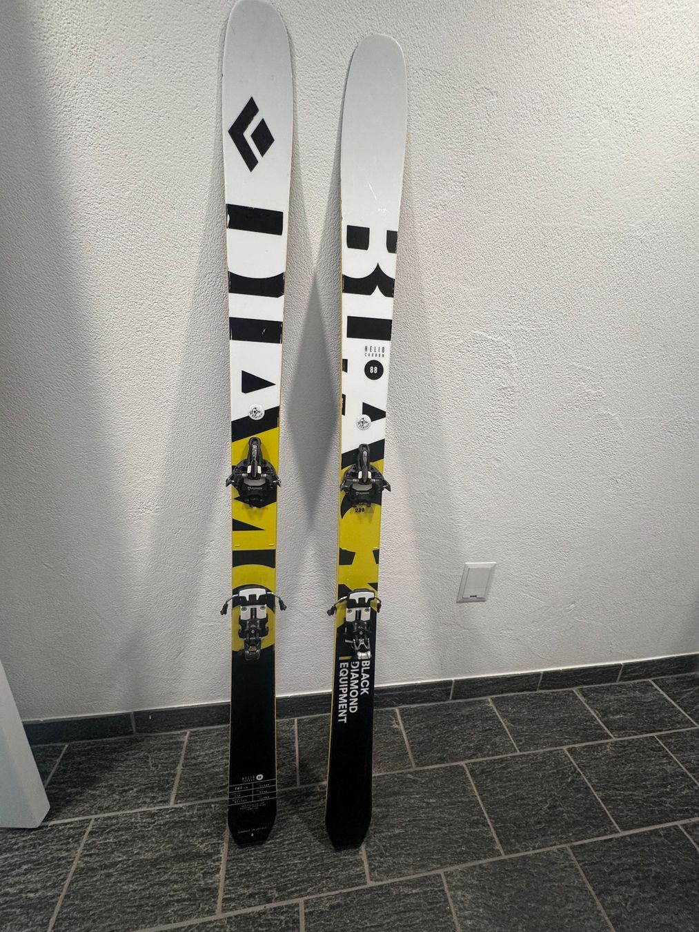 Black Diamond Sci: Black Diamond Helio 88 Tourenski, Marker Bindung – Usato da Samedan venduto da sunday1313