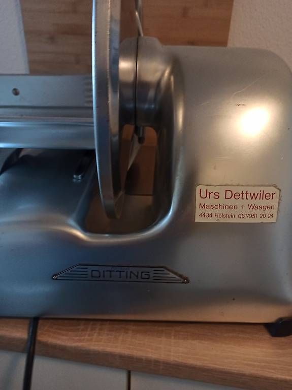 Elettrodomestici da cucina: Aufschnittmaschine Ditting – Usato da Egerkingen venduto da NIHR 2