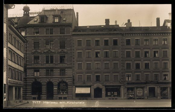 Cartoline postali: AK Herisau, Am Kirchplatz – Usato da Berlin venduto da bartko-reher